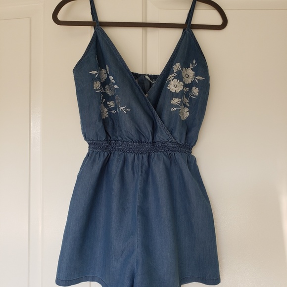 Romper - Picture 5 of 5